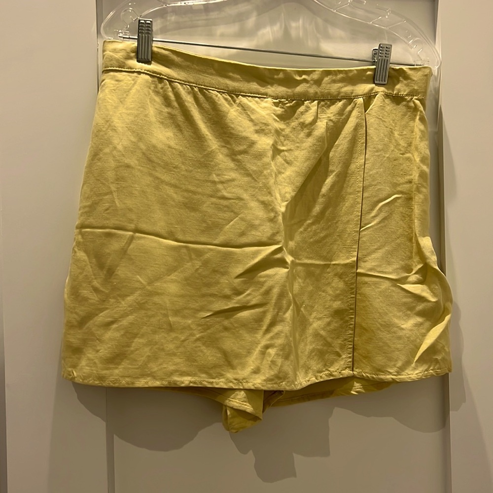 H&M Linen Skort size m
